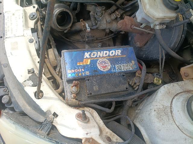 Foto 25 de 34: KA GL - 2000/2000