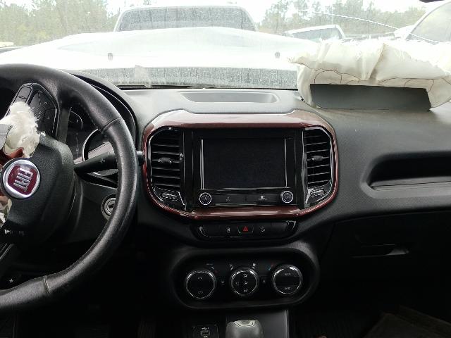 FIAT TORO FREEDOM AT9 D4 - 2020/2021 — foto 7 de 35