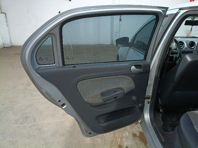 VOLKSWAGEN NOVO GOL 1.0 CITY - 2013/2014 — foto 13 de 40