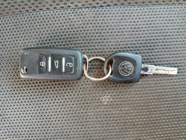 VOLKSWAGEN FOX 1.0 - 2009/2010 — foto 29 de 29