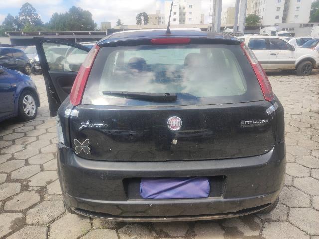 FIAT PUNTO ATTRACTIVE - 2011/2012 — foto 16 de 24