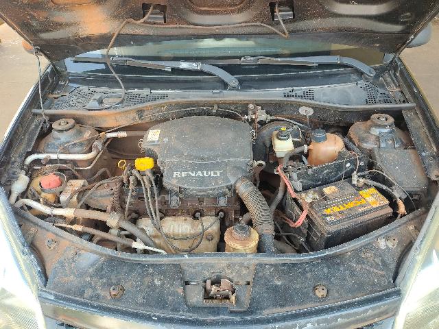 RENAULT SANDERO AUT 16 - 2010/2010 — foto 12 de 37
