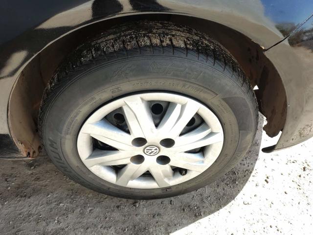 VOLKSWAGEN VOYAGE 1.0 - 2010/2010 — foto 34 de 37