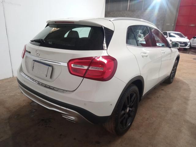 MERCEDES-BENZ GLA200FF - 2016/2016 — foto 3 de 33