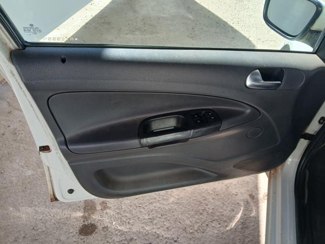 VOLKSWAGEN GOL 1.0 - 2009/2010 — foto 21 de 39