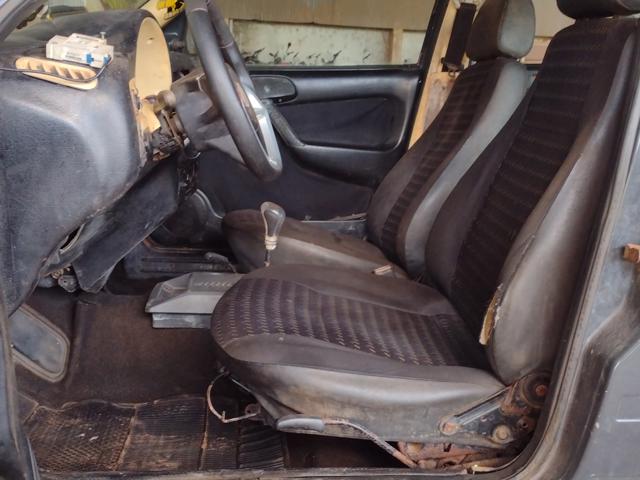 VOLKSWAGEN GOL 1.0 - 2003/2003 — foto 12 de 29
