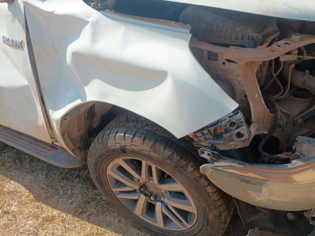 HILUX CD SRV 4X4 2.8 TDI DIESEL AUT - 2018/2019 — foto 33 de 40