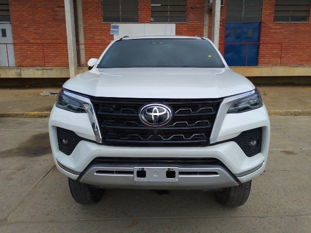 TOYOTA HILUX SWSRXA4FD - 2023/2023 — foto 7 de 40