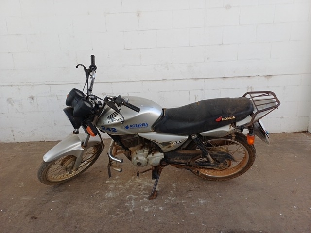 HONDA - CG 150 TITAN KS - leilão extrajudicial - TERESINA PI - lance mínimo R$ 1.900