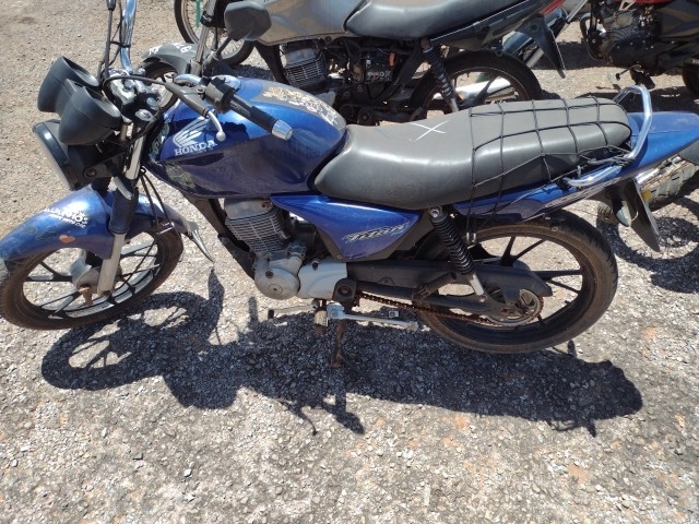 HONDA - CG 150 TITAN KS - leilão extrajudicial - SAMAMBAIA DF - lance mínimo R$ 4.500