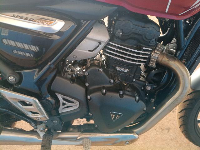 TRIUMPH SPEED 400 - 2024/2024 — foto 10 de 15