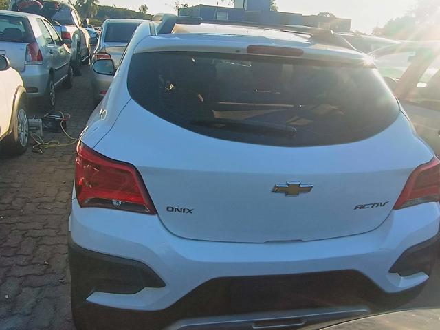 CHEVROLET ONIX 1.4AT ACT - 2018/2018 — foto 17 de 32
