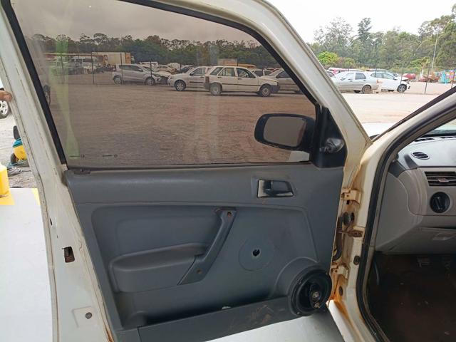VOLKSWAGEN GOL 16V - 1999/2000 — foto 21 de 26