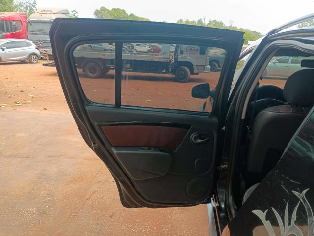 RENAULT SANDERO STEPWAY - 2012/2012 — foto 14 de 31