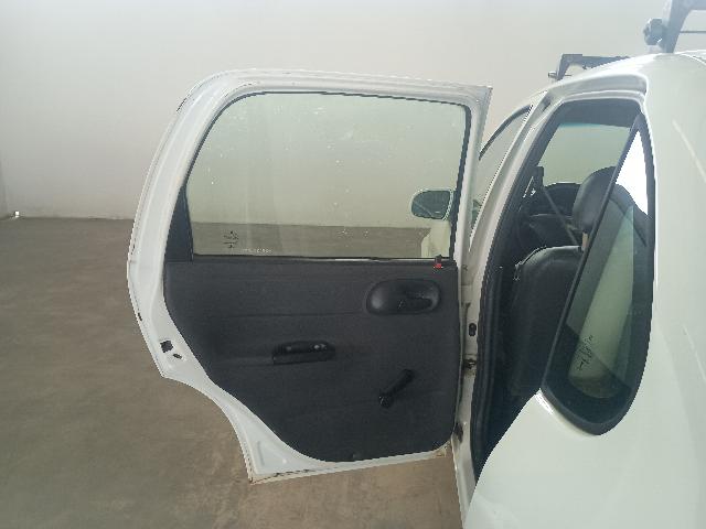 CHEVROLET CLASSIC LS - 2015/2016 — foto 15 de 40