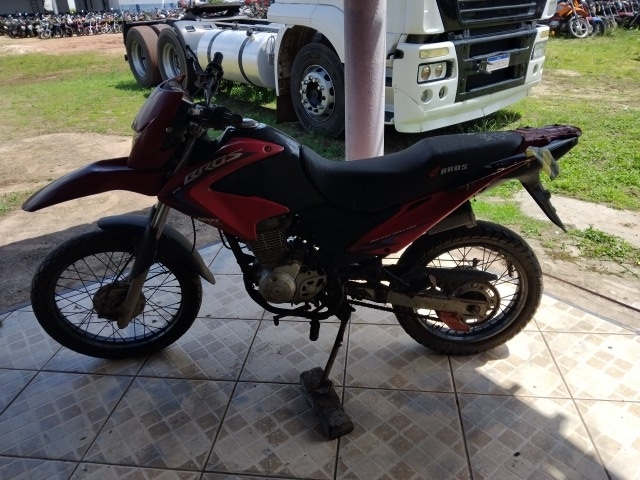 HONDA - NXR150 BROS ES - leilão extrajudicial - CASTANHAL PA - lance mínimo R$ 492