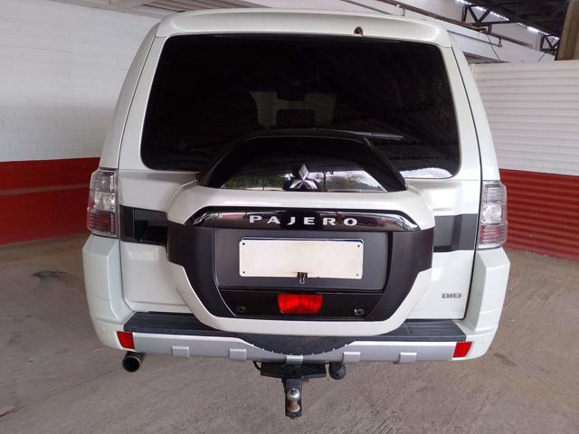 MMC PAJERO HPE 3.2 D - 2016/2017 — foto 16 de 27