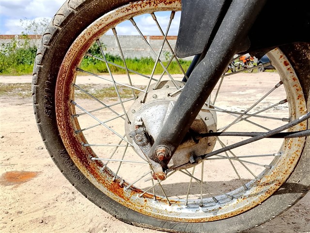 Foto 9 de 9: YBR 125K - 2002/2002