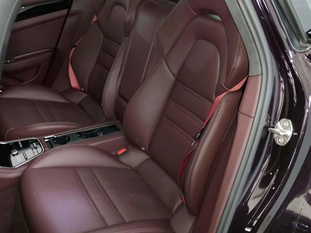 Foto 11 de 50: PANAMERA 4EHYB - 2023/2023