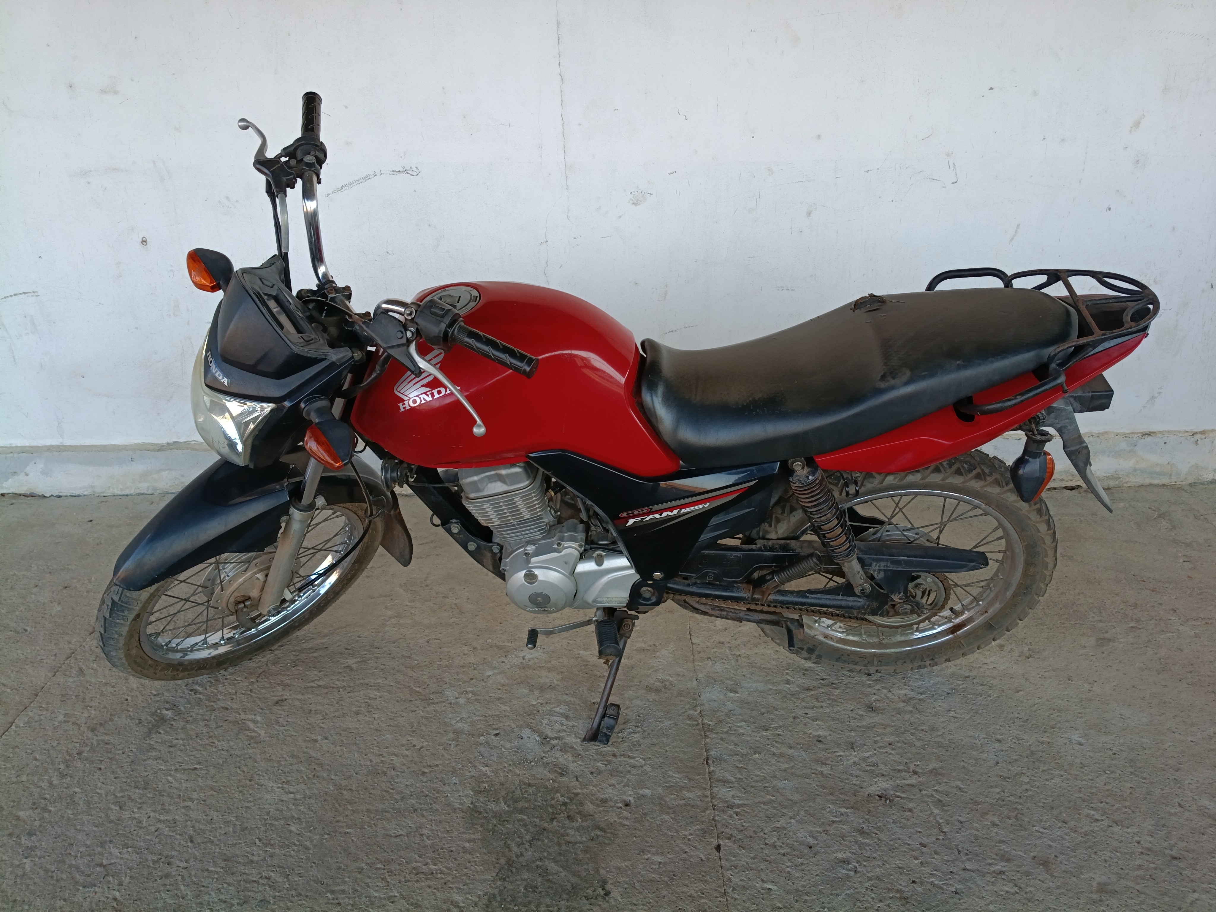 HONDA - CG 125I FAN - leilão extrajudicial - CAXIAS MA - lance mínimo R$ 2.000