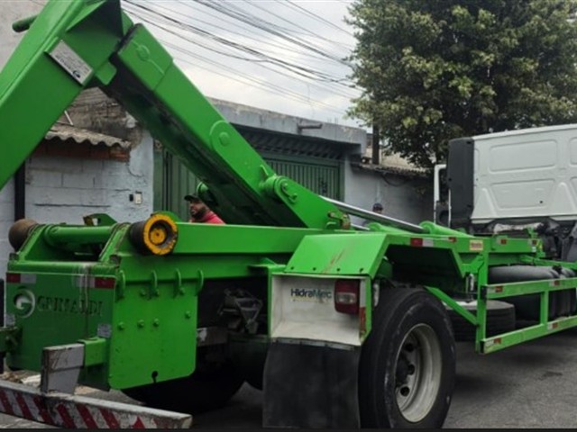 EQUIPAMENTO ROLL ON ROLL OFF GR25 - 0/0