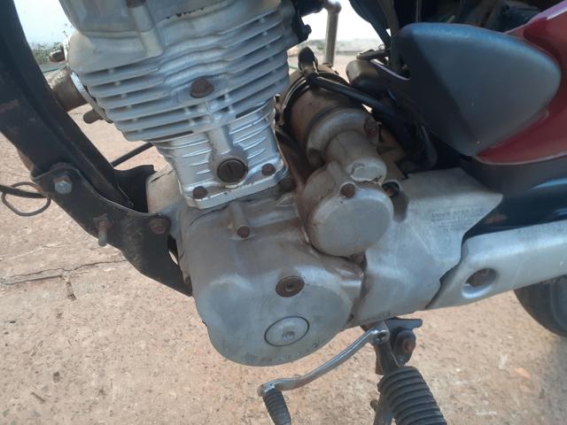 Foto 7 de 9: CG 125 TITAN ES - 2002/2003