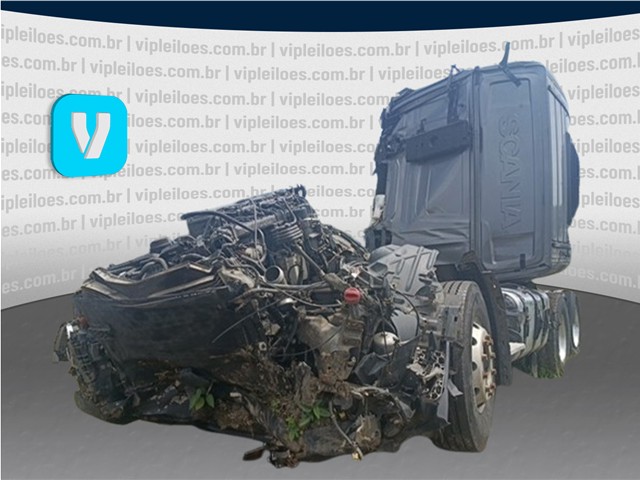 SCANIA - G370 A6X2 - leilão extrajudicial - ILHOTA SC - lance mínimo R$ 65.600