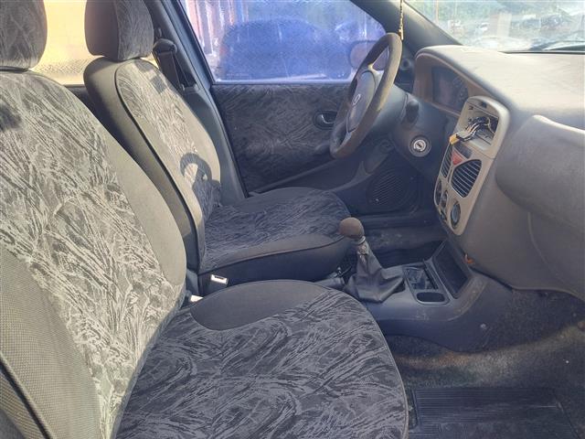 FIAT SIENA ELX - 2002/2003 — foto 12 de 37