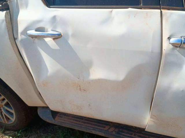 HILUX CD SRV 4X4 2.8 TDI DIESEL AUT - 2018/2019 — foto 37 de 40