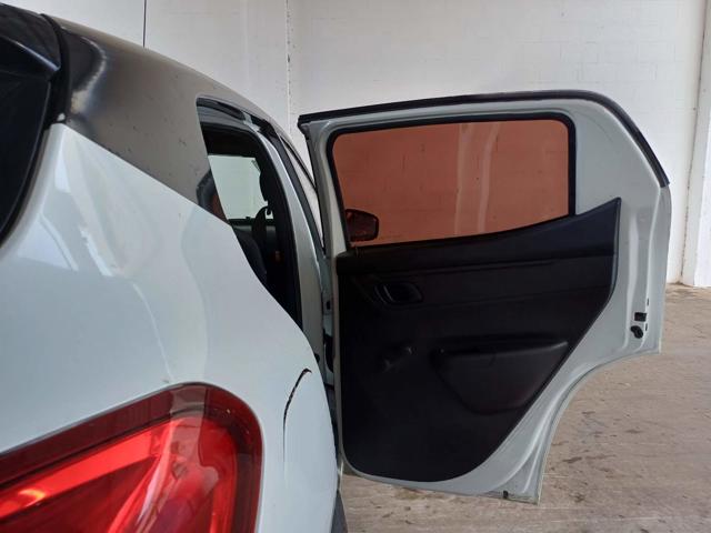 RENAULT KWID ZEN 10MT - 2020/2021 — foto 14 de 21