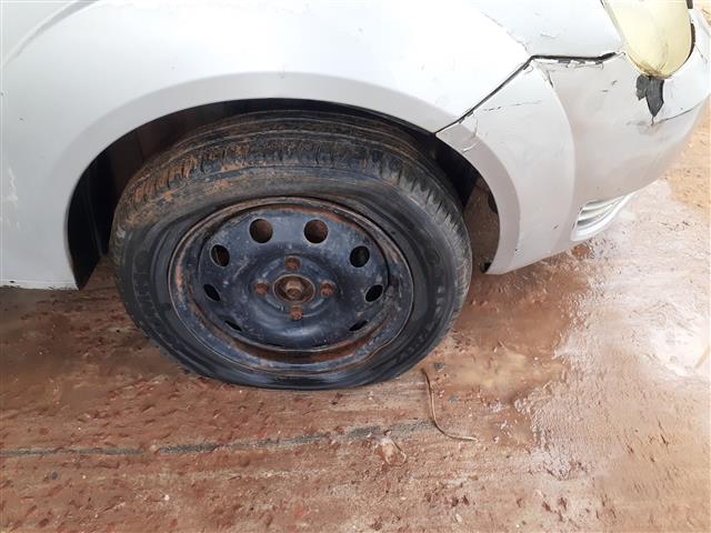 FORD FIESTA - 2003/2003 — foto 19 de 20