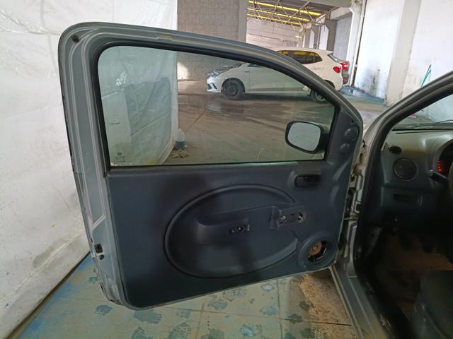 FIAT UNO VIVACE 1.0 - 2011/2012 — foto 13 de 22