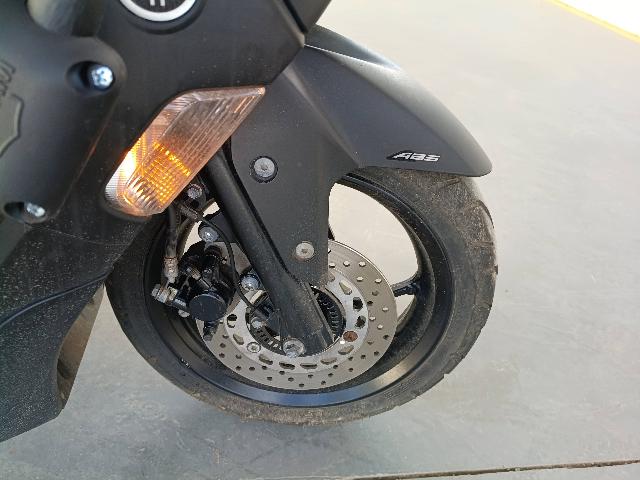 YAMAHA NMAX 160 - 2022/2022 — foto 12 de 14