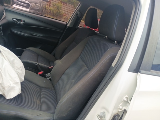 TOYOTA YARIS SD XLPLUSAT - 2018/2019 — foto 16 de 40