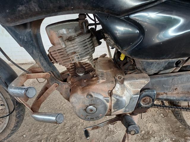 HONDA CG 125 TITAN KS - 2003/2004 — foto 5 de 8