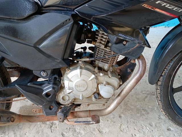 YAMAHA YS150 FAZER ED - 2014/2015 — foto 10 de 13