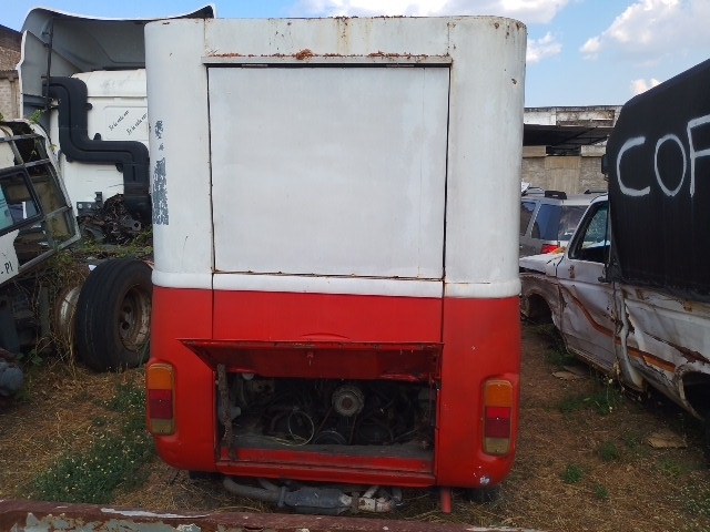 VOLKSWAGEN KOMBI - 1997/1997 — foto 21 de 22