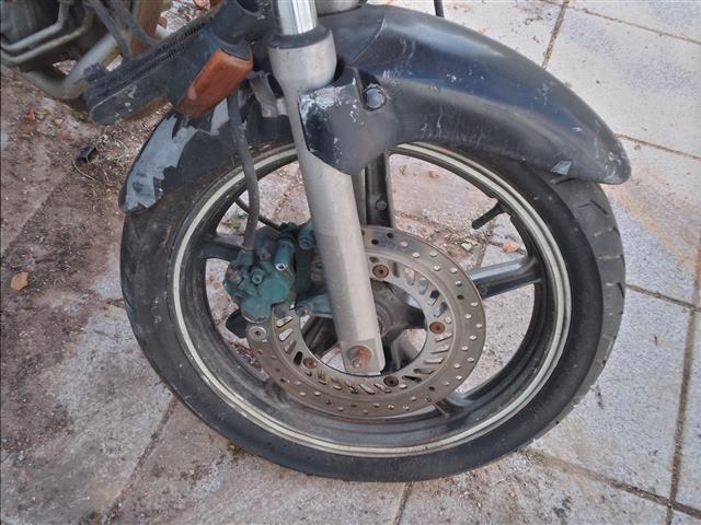 HONDA CBX 250 TWISTER - 2002/2002 — foto 8 de 9