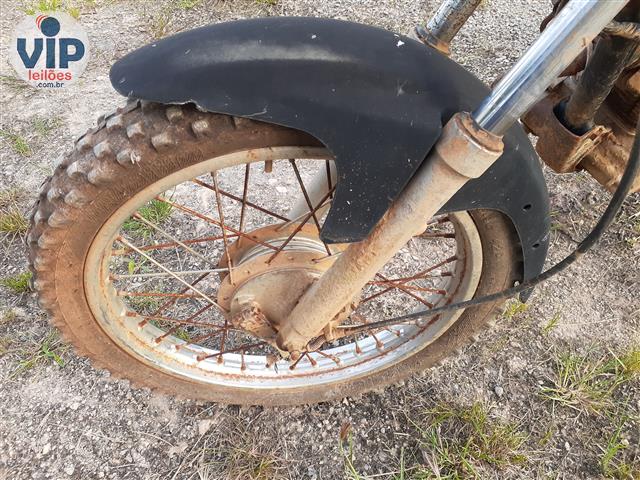 YAMAHA YBR 125E - 2003/2003 — foto 8 de 9