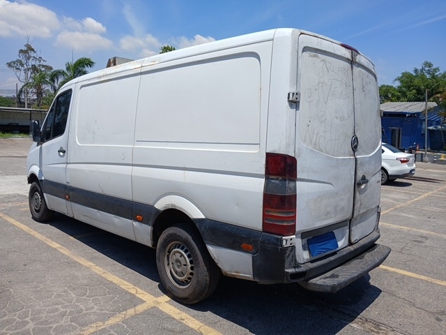 MERCEDES-BENZ 311CDISTREETF - 2012/2013 — foto 4 de 33