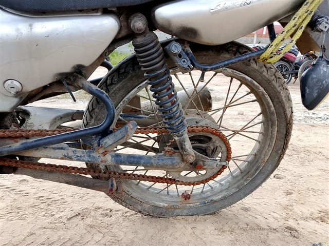Foto 9 de 9: YBR 125K - 2005/2005