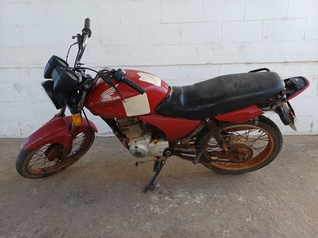 HONDA - CG 150 TITAN KS - leilão extrajudicial - TERESINA PI - lance mínimo R$ 2.100