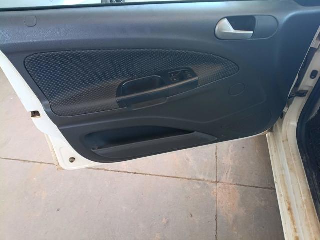 VOLKSWAGEN GOL CITY MC - 2015/2016 — foto 16 de 29