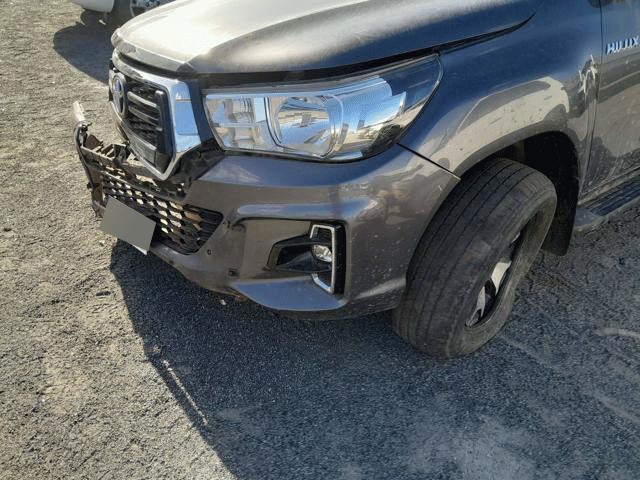 TOYOTA HILUX CDSR A4FD - 2020/2020 — foto 16 de 25