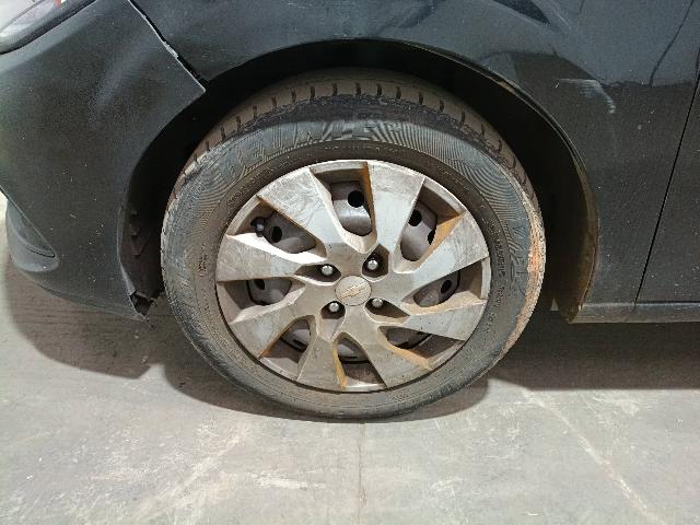 CHEVROLET ONIX 1.4MT LT - 2014/2015 — foto 29 de 40