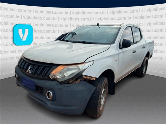 MITSUBISHI L200 Triton SPT GL L200 Triton Sport GLX 2.4 CD Diesel Mec.