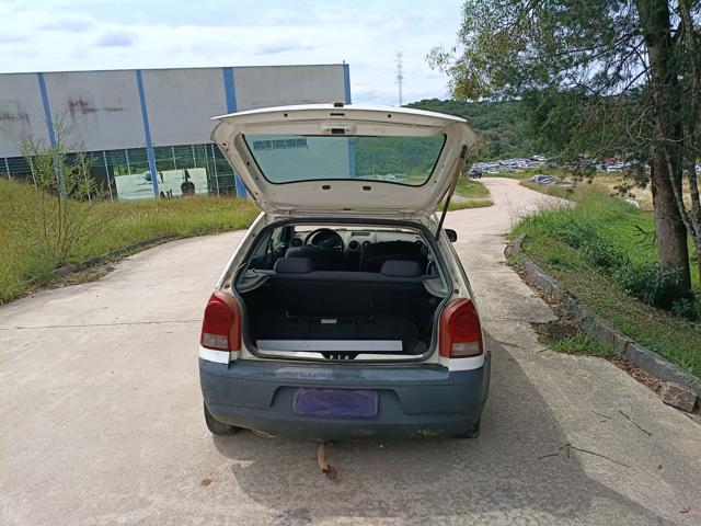 VOLKSWAGEN GOL 1.0 - 2006/2007 — foto 18 de 23