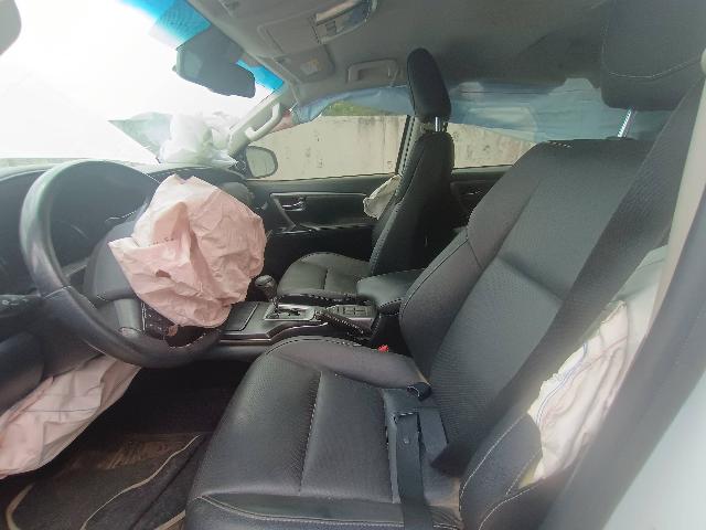 TOYOTA HILUX SWSRXA4FD - 2022/2023 — foto 15 de 40