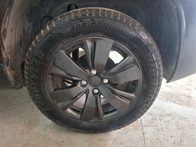 PEUGEOT 2008 GRIFFE A - 2016/2016 — foto 22 de 26