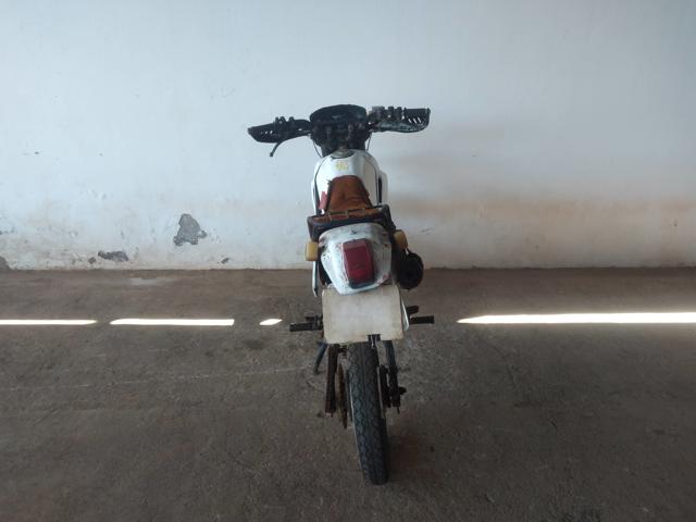 HONDA XR 200R - 1999/1999 — foto 4 de 13